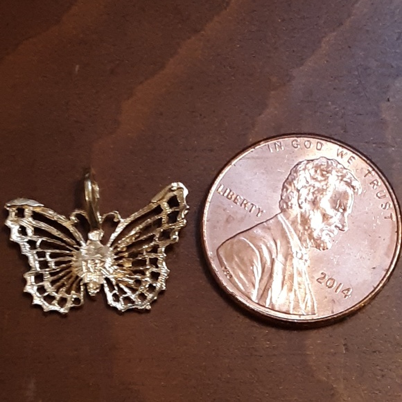 14k gold butterfly pendant - Picture 2 of 2